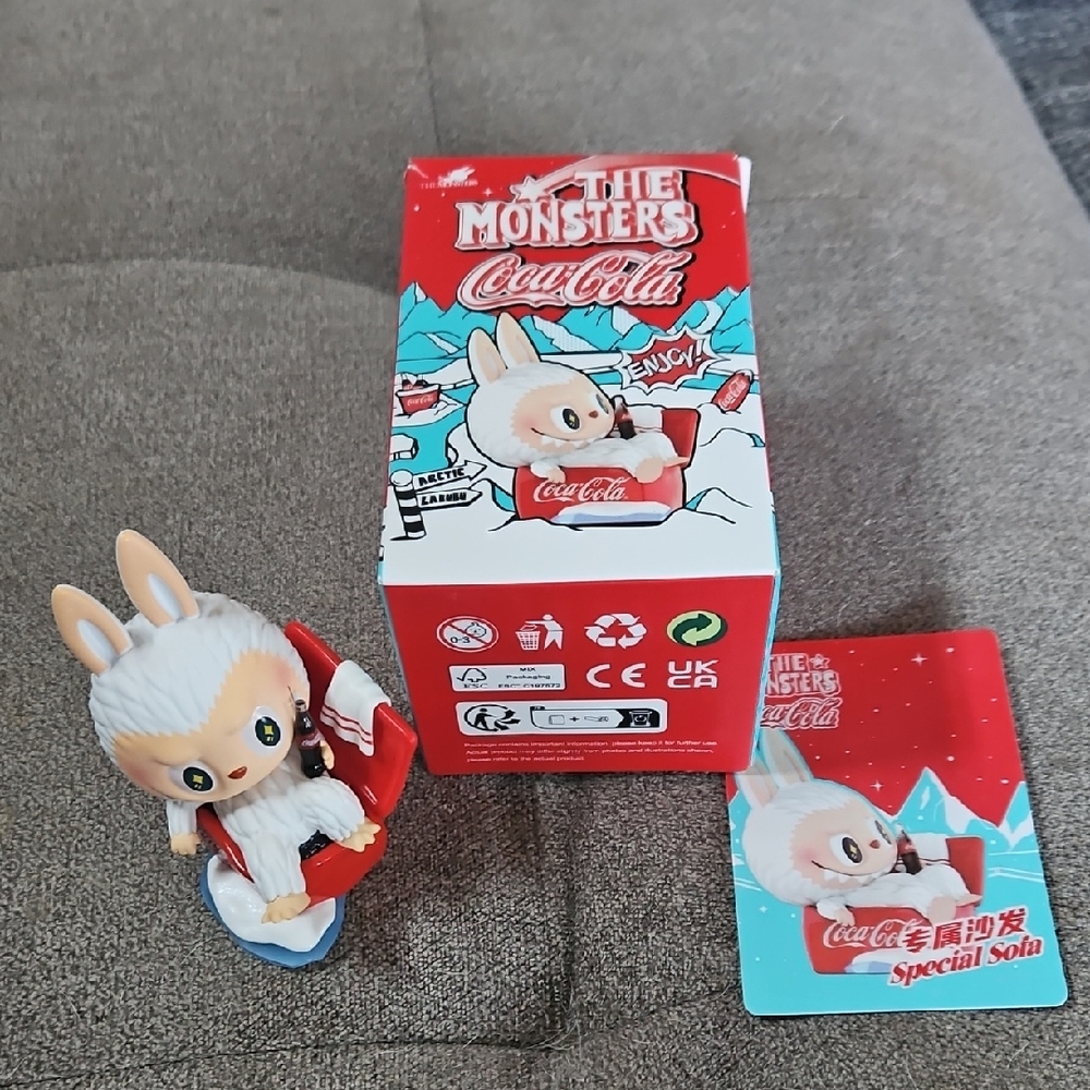 POP MART Coca-Cola The Monsters Collectible Figurine 🌟Special Sofa🌟
